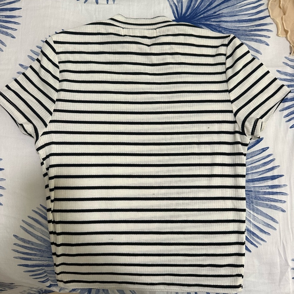 Striped Top - Picture 3 of 4